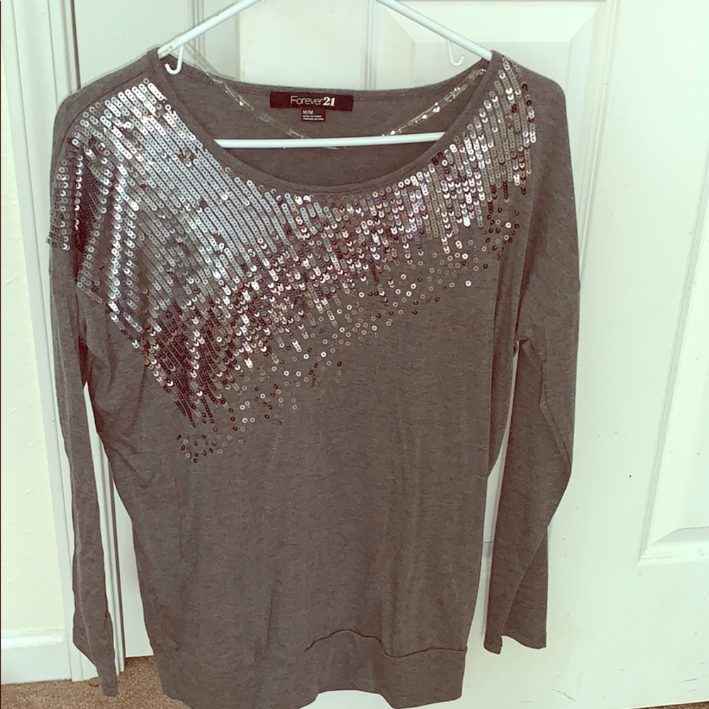 Sequins grey detail top